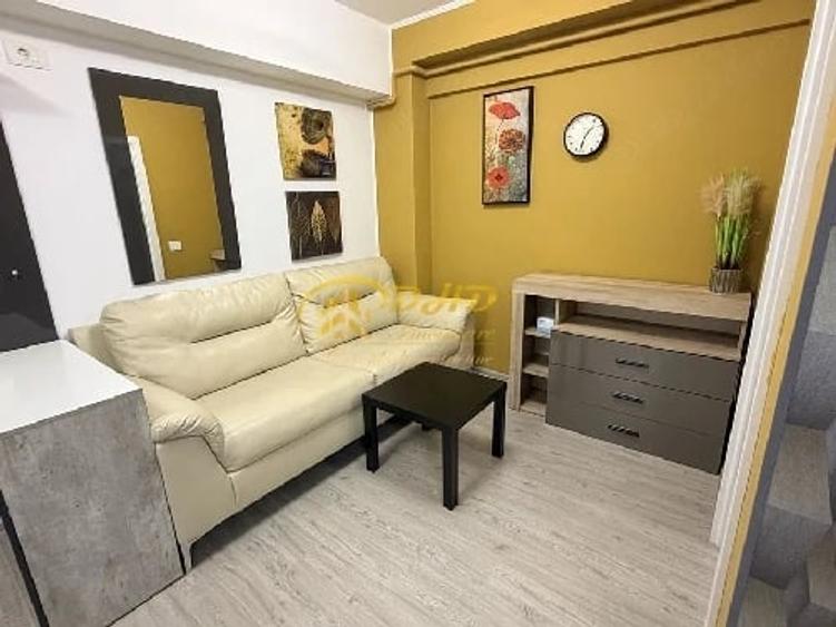 Garsonieră decomandată în Tătărași