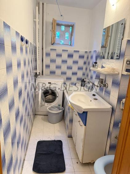 Apartament cu 3 camere semidecomandat în Șagului