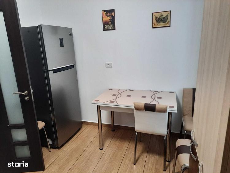 Apartament cu 2 camere decomandat în Mihai Bravu
