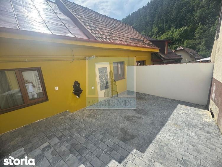 Casă cu 2 camere cu Canalizare în Schei