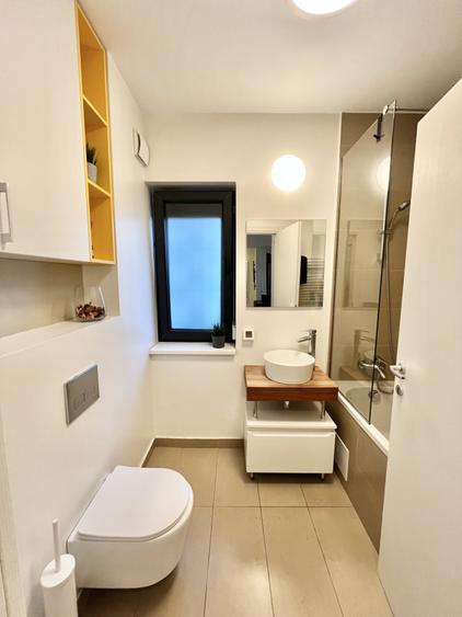 Apartament cu 2 camere semidecomandat în Domenii