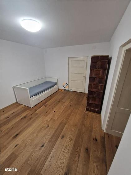Casă cu 3 camere în Moșnița Nouă