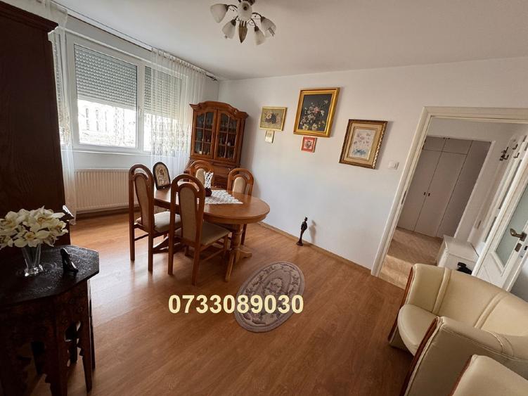 Apartament cu 3 camere semidecomandat în Drumul Taberei