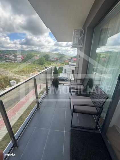 Apartament cu 3 camere în Livezeni