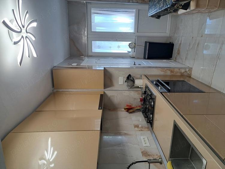 Apartament cu 4 camere decomandat în Pantelimon