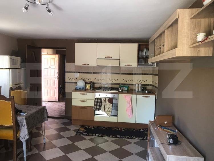 Casă individuală cu 2 camere cu Teren 3700 Mp în Supuru de Sus