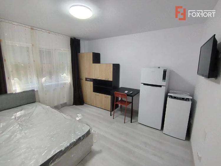 Garsonieră decomandată în Soarelui