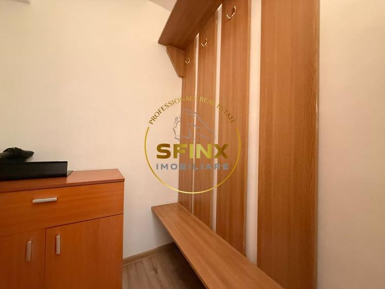 Apartament cu 3 camere decomandat, mobilat în P-ța Alba Iulia