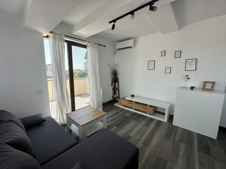 Apartament cu 2 camere în Mihai Bravu