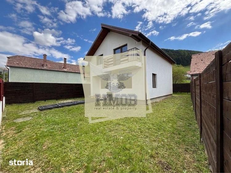 Casă cu 4 camere cu Teren 235 Mp în Gura Râului