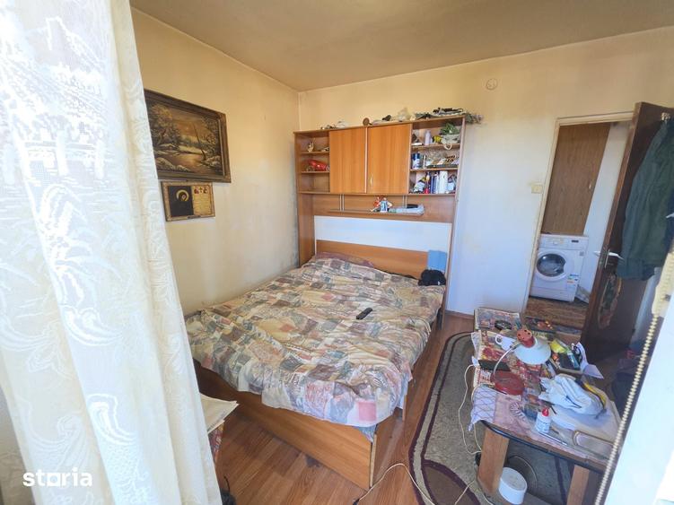 Apartament cu 2 camere semidecomandat în Florilor