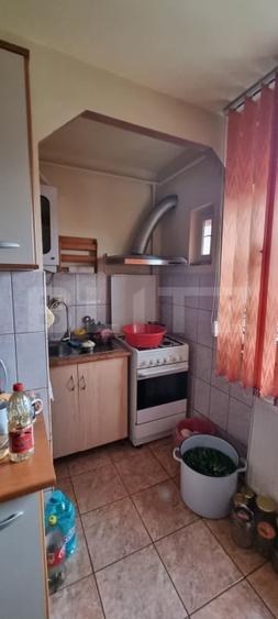 Apartament cu 2 camere decomandat, mobilat în Câmpia Turzii
