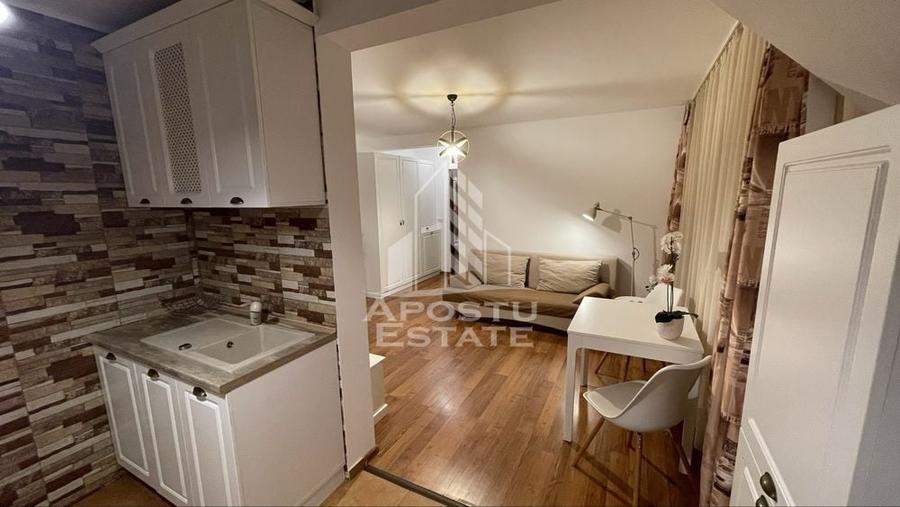 Apartament cu 2 camere semidecomandat, mobilat în Simion Bărnuțiu