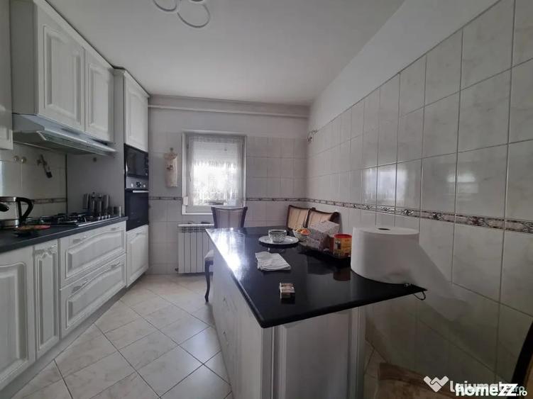 Apartament cu 4 camere decomandat în Nord