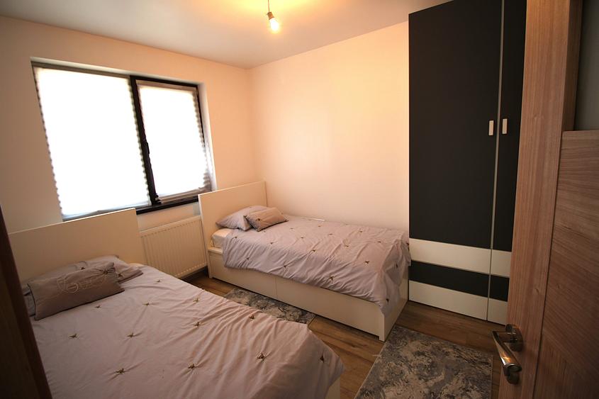 Complex privat - Apartament spatios si luminos  + curte - 8