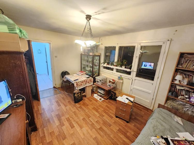 Apartament 3 camere Obregia - Piata Covasna - 10