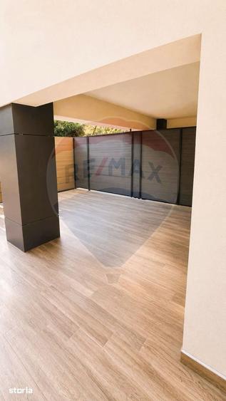 Apartament cu 4 camere decomandat în Centrul Civic