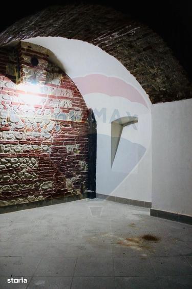 Spațiu comercial, de 168 mp, în Ultracentral