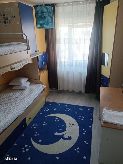 Apartament cu 3 camere decomandat, mobilat în Theodor Pallady