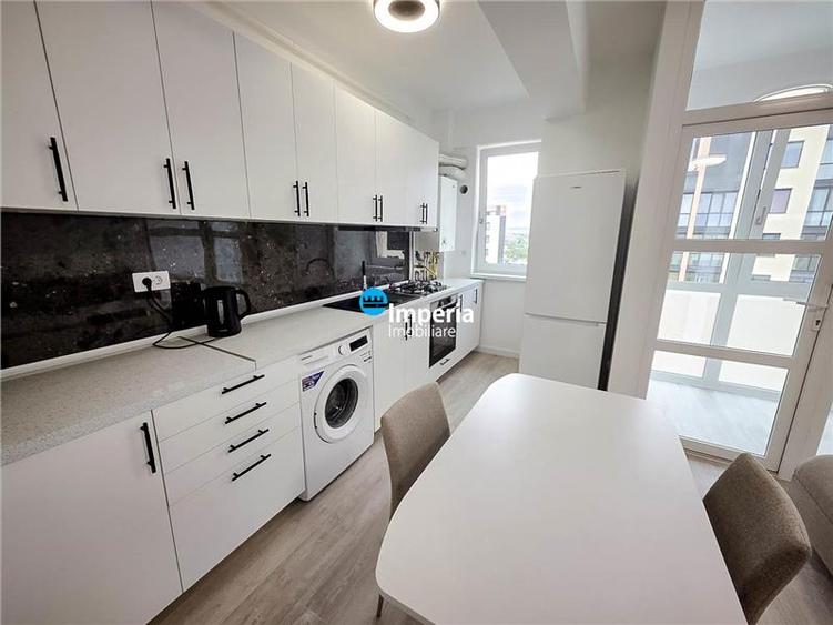 Apartament cu 2 camere decomandat în Aeroport