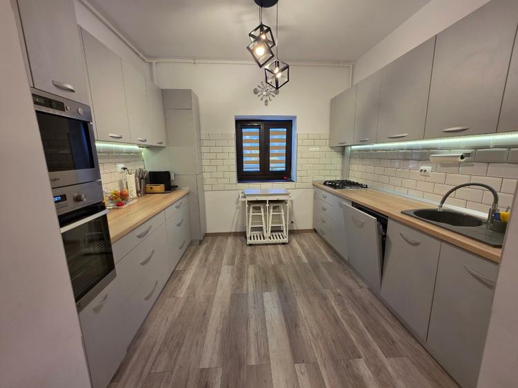 Apartament cu 4 camere decomandat în Dorobanțul