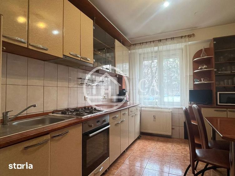 Apartament cu 3 camere decomandat în Decebal
