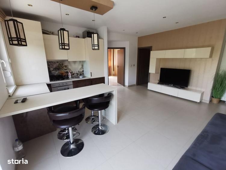 Apartament cu 3 camere decomandat în Dumbrăvița
