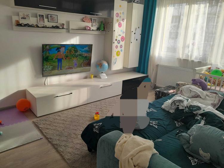 Apartament cu 2 camere decomandat în 1 Decembrie 1918