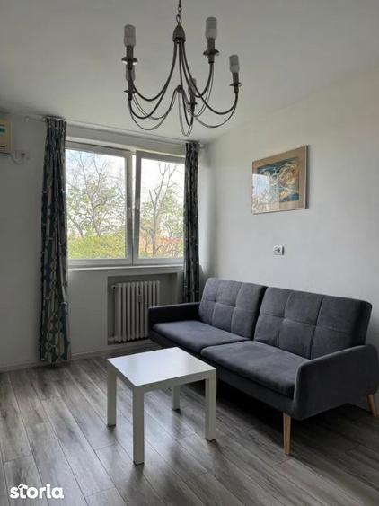 Apartament cu 2 camere semidecomandat, mobilat în Gara de Nord