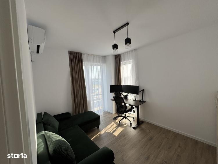 Apartament cu 3 camere decomandat în Sud