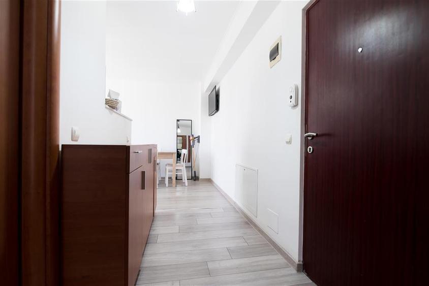 Apartament cu 2 camere decomandat în Nufărul