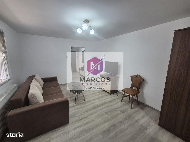 Apartament cu 2 camere semidecomandat, mobilat în Moroasa 2