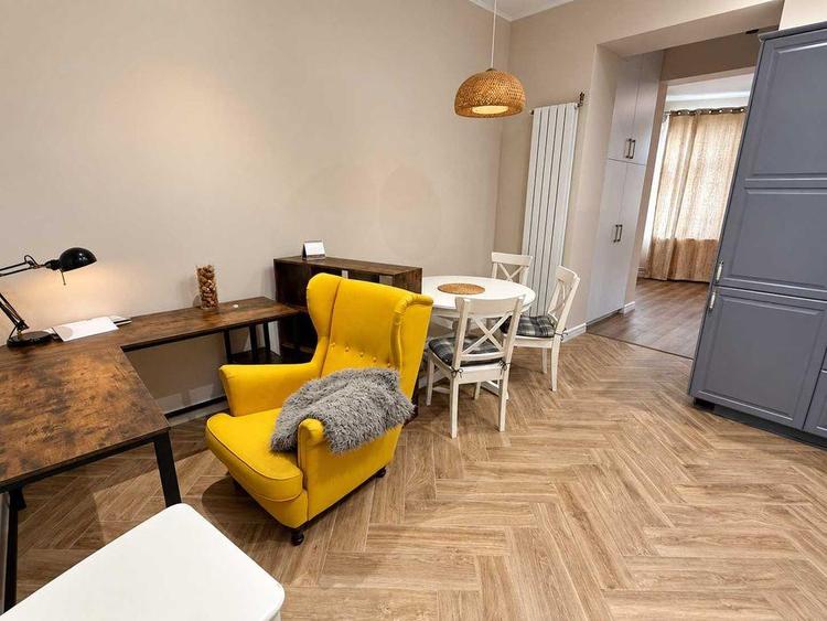 Apartament cu 2 camere decomandat în Copou
