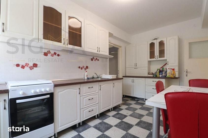 Apartament cu 3 camere decomandat în Central