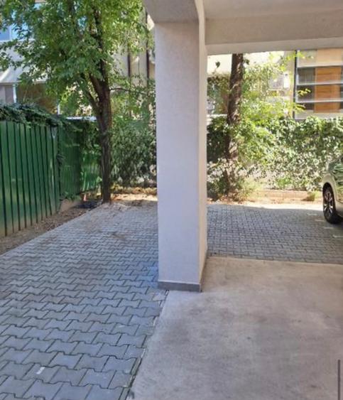 Apartament cu 2 camere, mobilat în Titan