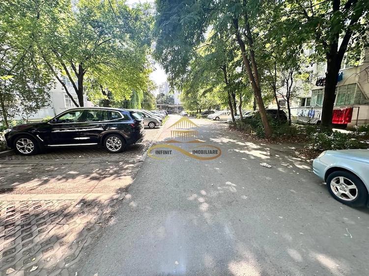 Apartament cu 2 camere decomandat în Mioriței