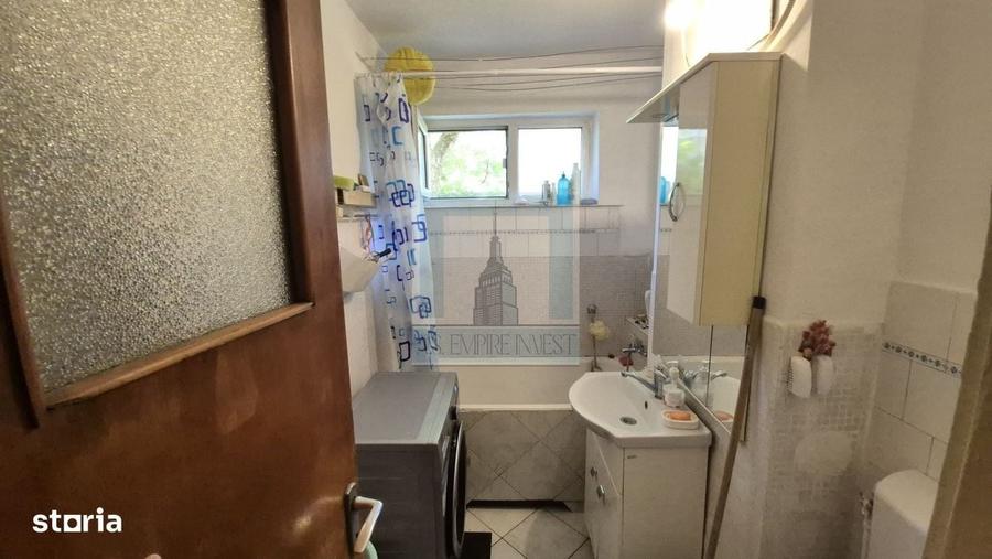 Apartament cu 2 camere semidecomandat în Centrul Civic