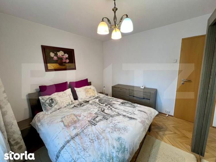 Apartament cu 3 camere decomandat, mobilat în Central