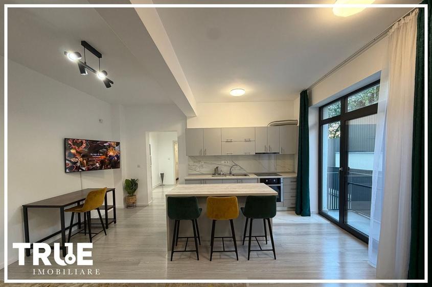Apartament cu 2 camere semidecomandat, mobilat în 7 Noiembrie