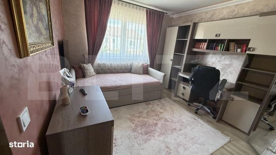 Casă cu 4 camere în Central