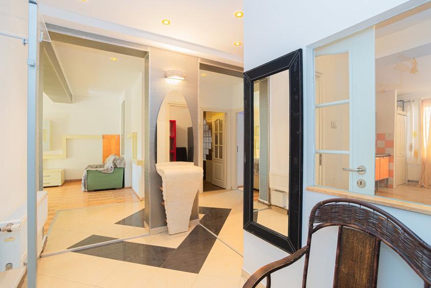 Apartament cu 2 camere decomandat, mobilat în Eforie Nord