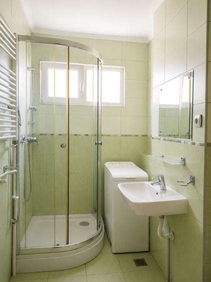 Apartament cu 2 camere semidecomandat în Astra