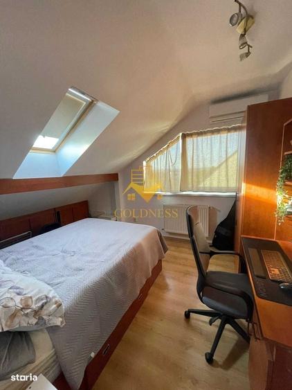 Apartament cu 4 camere decomandat în Europa