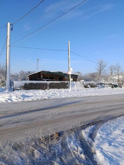 Spațiu comercial, de 350 mp, în Talpa