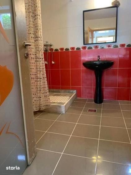 Casă cu Teren 1700 Mp în Gruiu