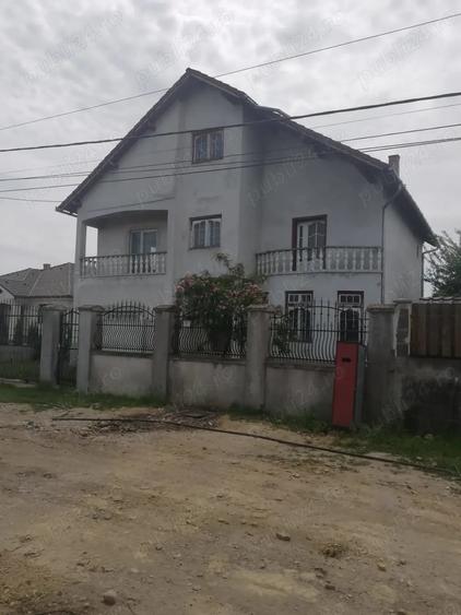 Casă cu 4 camere în Turda
