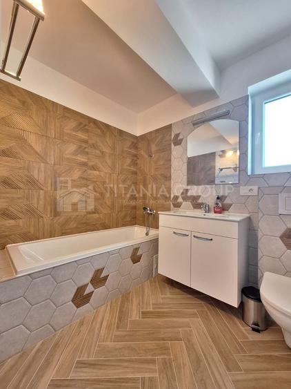Apartament cu 3 camere decomandat, mobilat în Central