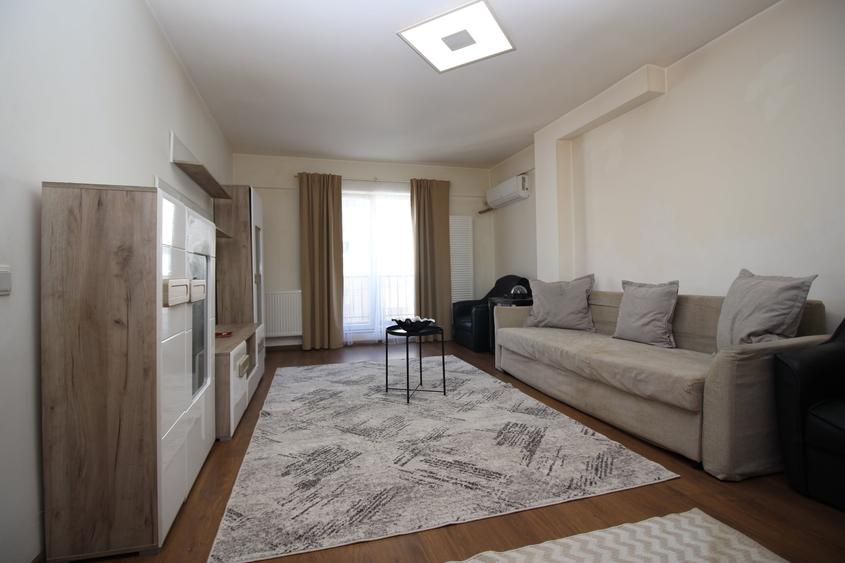 Apartament cu 2 camere decomandat în Theodor Pallady