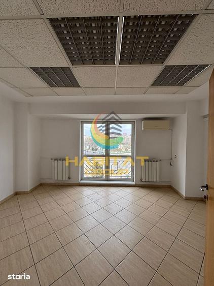 Spațiu comercial, de 525 mp, în Centrul Civic