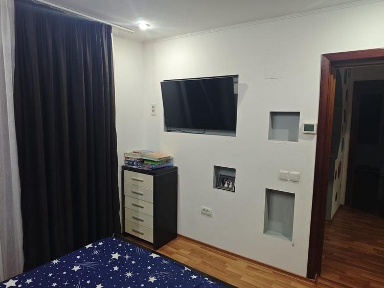 Apartament cu 2 camere decomandat în Sud
